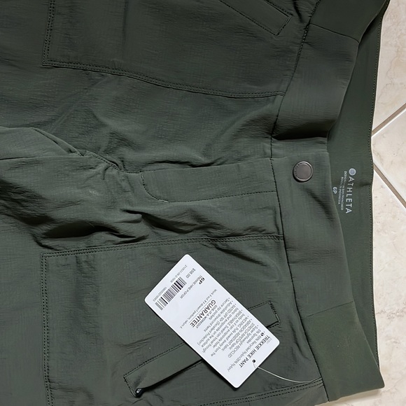 Athleta Trekkie Hike Pant- size 6p - Picture 2 of 3
